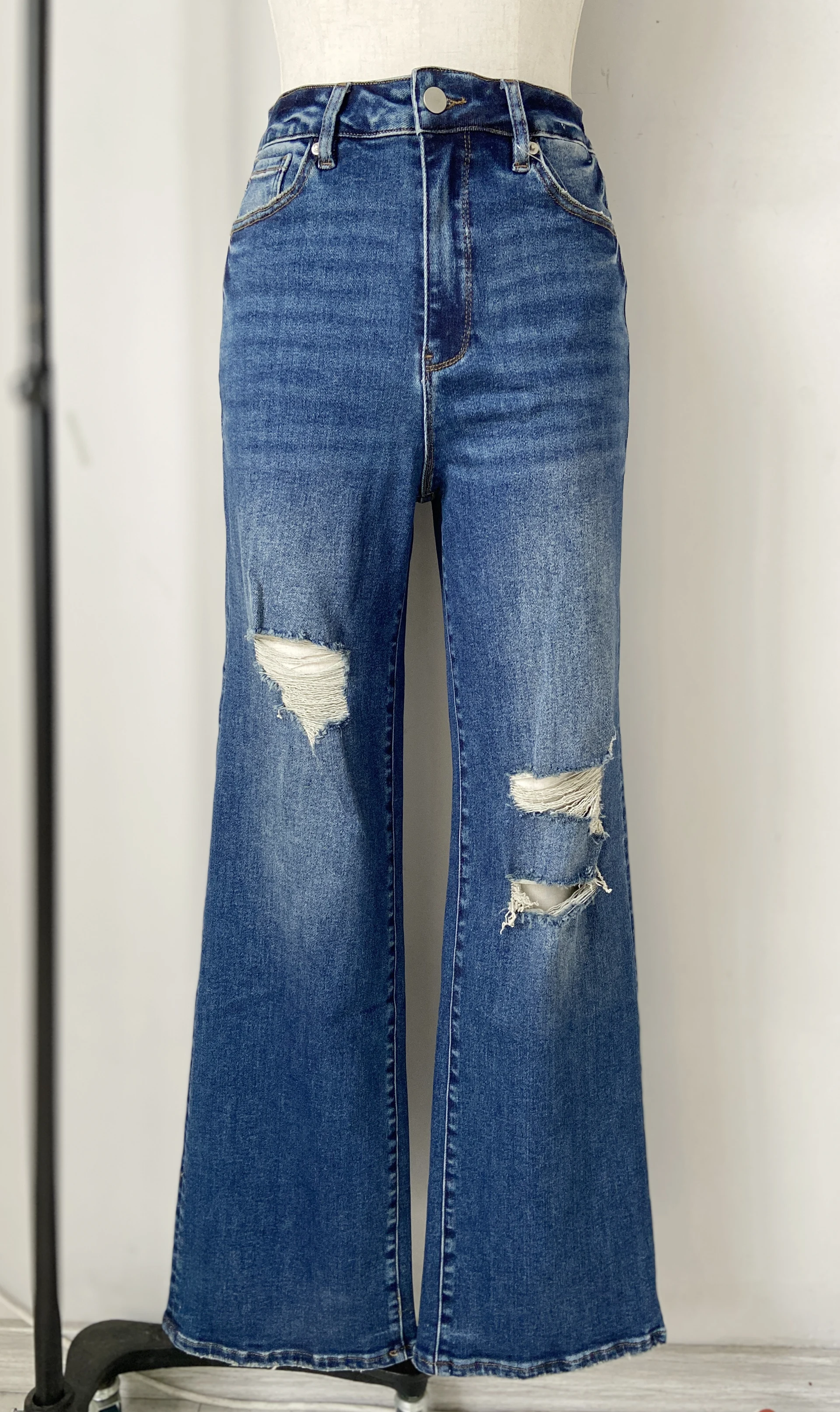 Women's Jeans In Washed Blue Denim Wash Pants 