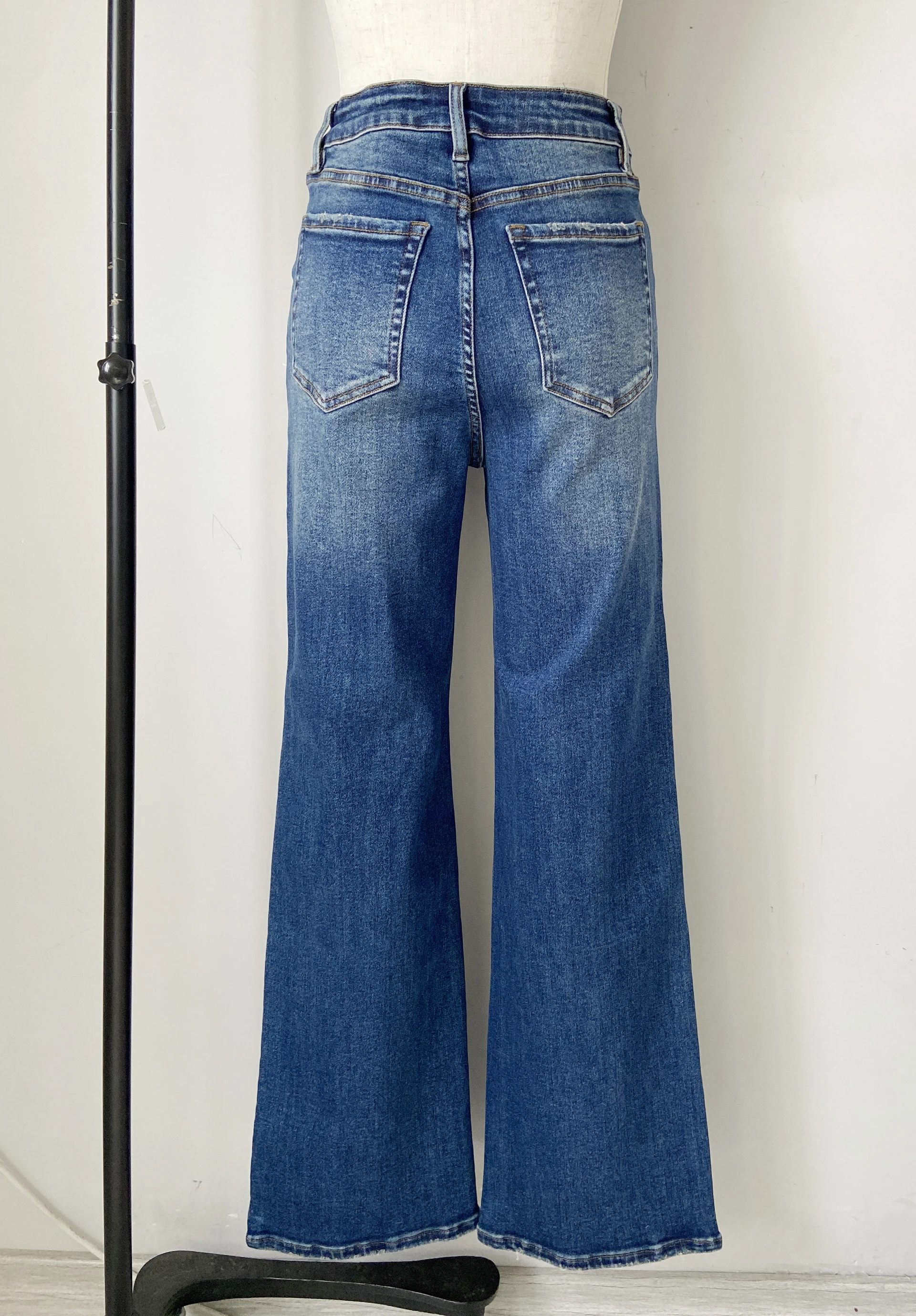 Women's Jeans In Washed Blue Denim Wash Pants  — view 2