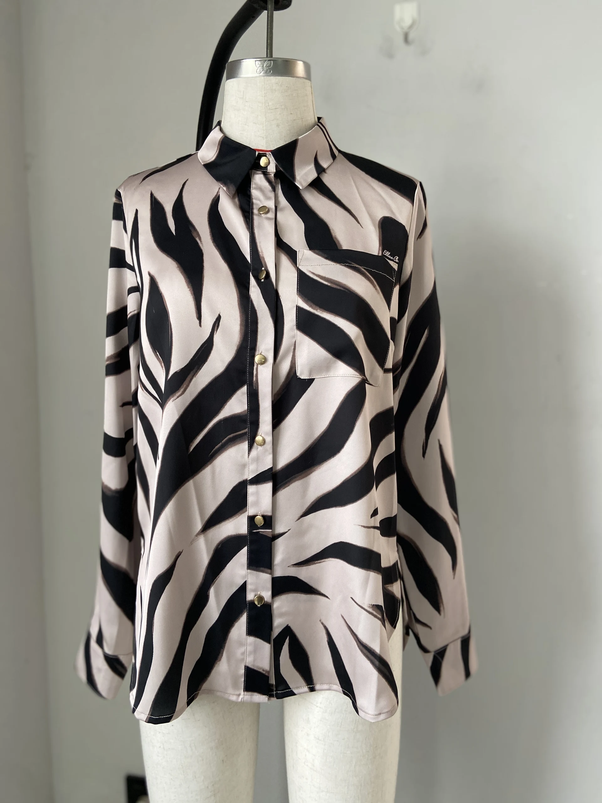 Long sleeve printed blouse,Daily shirt — view 2