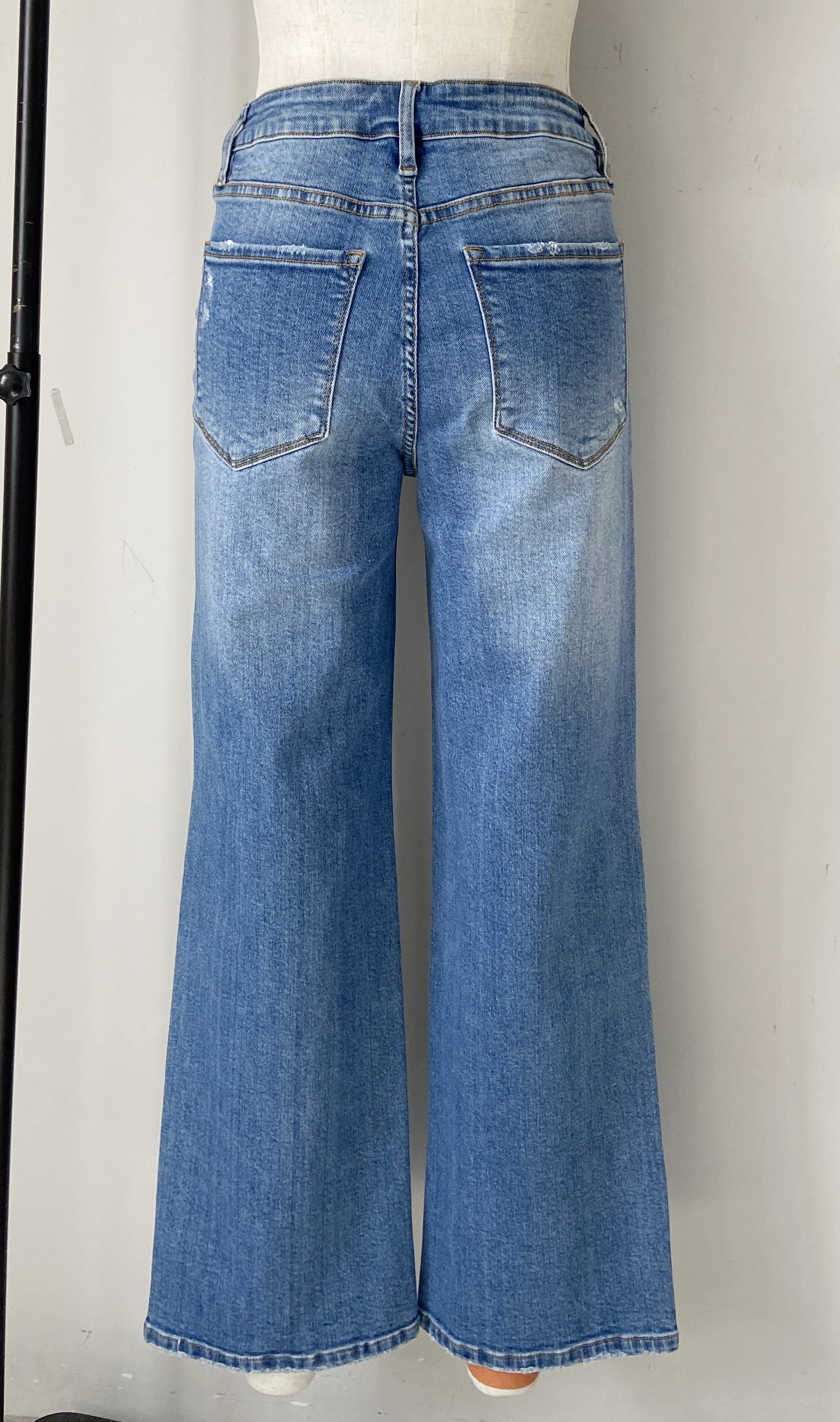 Women's Jeans In Washed Blue Denim Wash Pants  — view 2