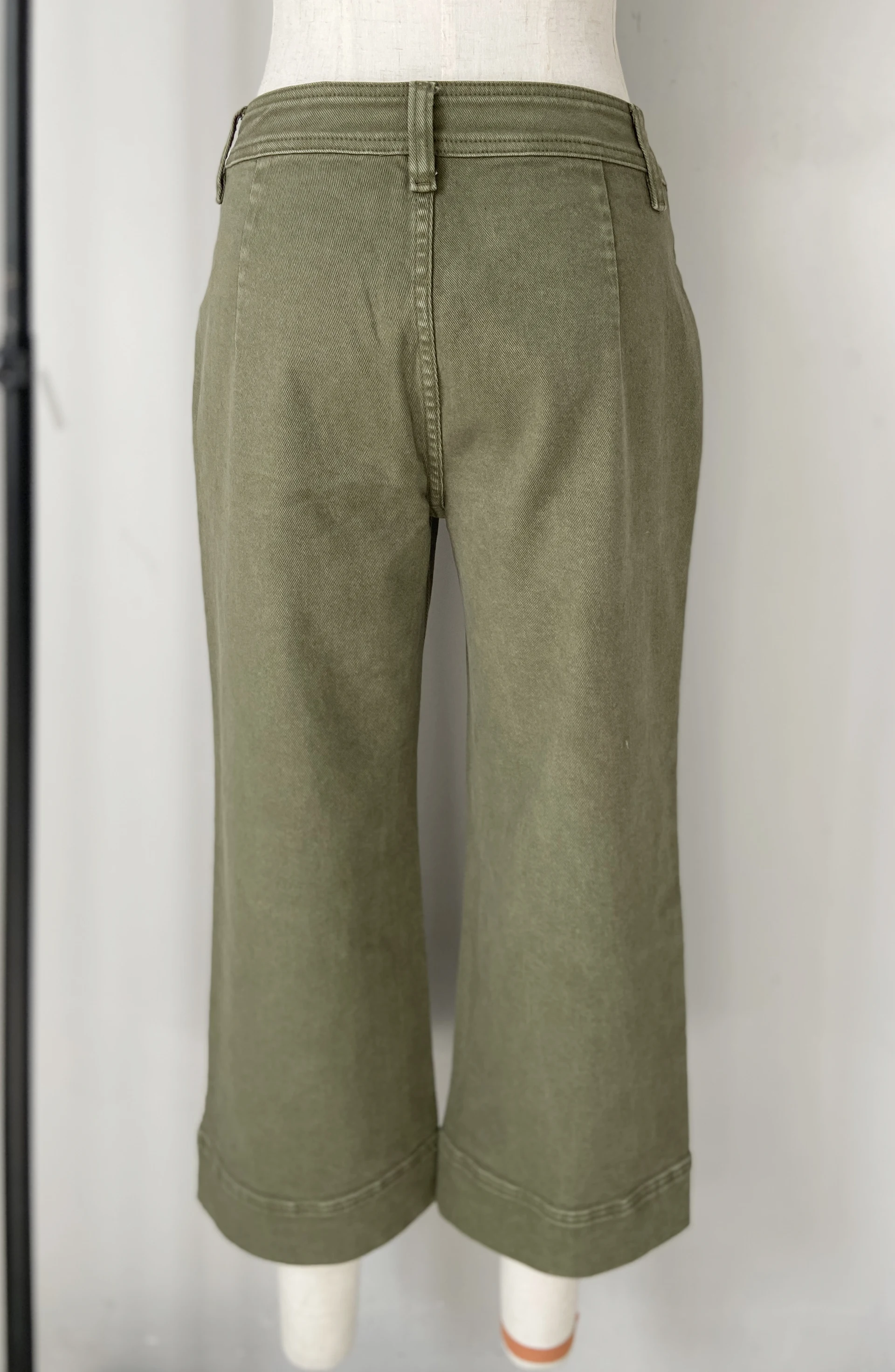 Women's Jeans In Washed Blue Denim Wash Pants  — view 2