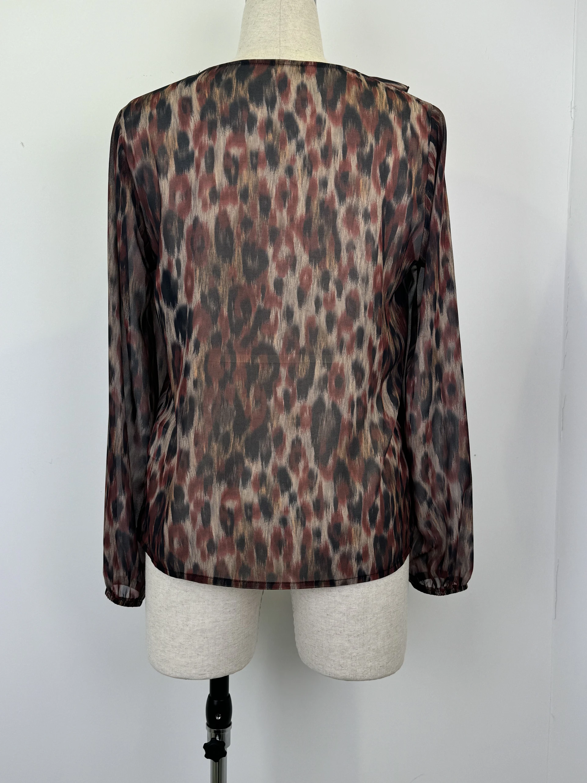 Long sleeve printed blouse,Flounced blouse,Daily shirt — view 2
